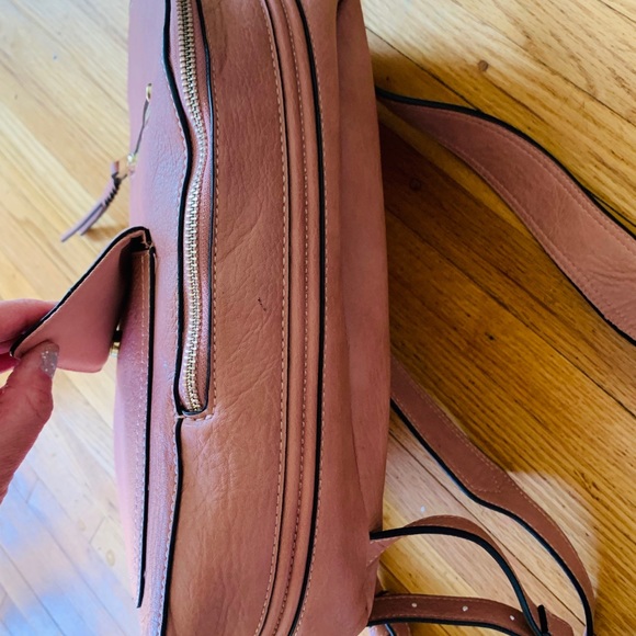 Gap leather backpack - Picture 4 of 7